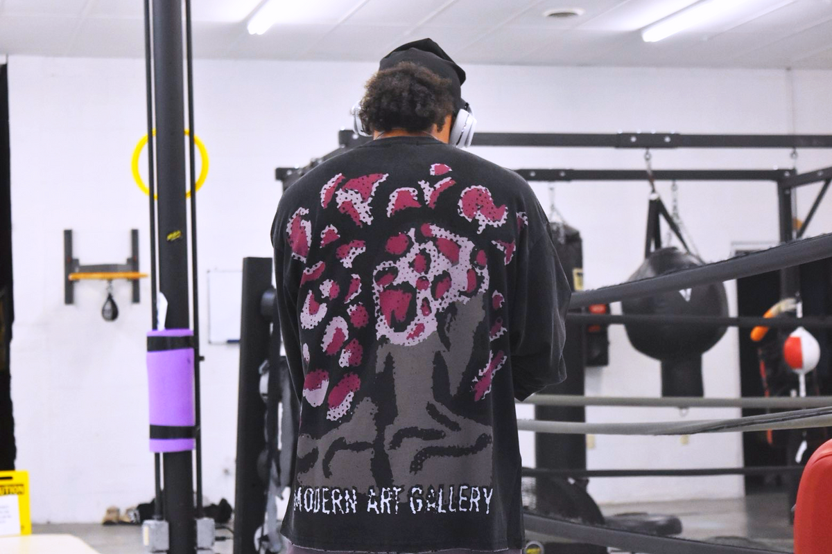 Modern Art Gallery V.2 Oversized Long sleeve